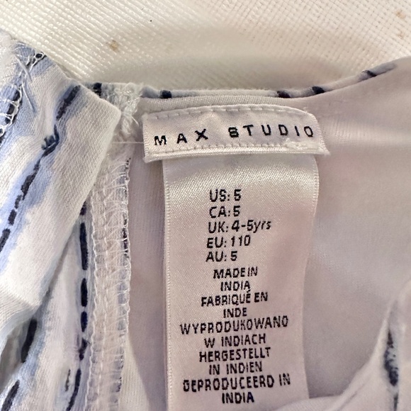 MAX STUDIO Girls 5 Like-New Sleeveless, White with Navy & Medium Blue Dress - Picture 3 of 6